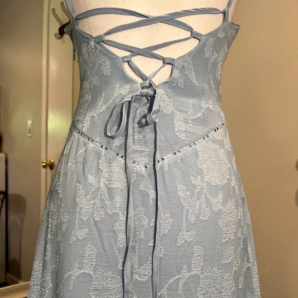 Princess Polly Light Blue South Of France Lace up Back Maxi Dress, Size 6 - Picture 12 of 16